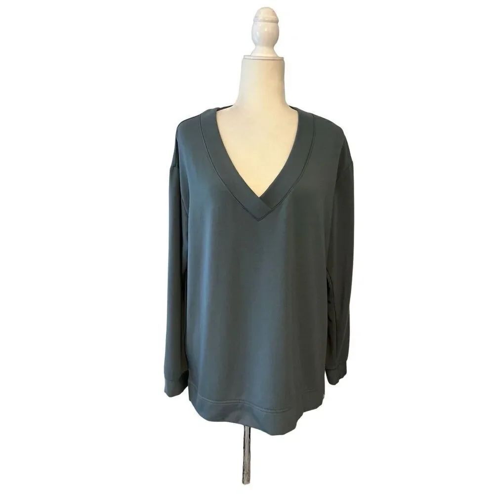 Orvis blue green long sleeve v-neck sweatshirt - L
